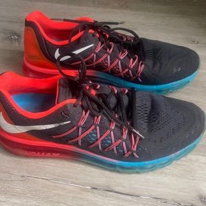 Men’s Nike AirMax size 11